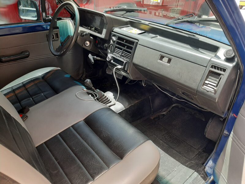 Mazda B2000 modelo 1988