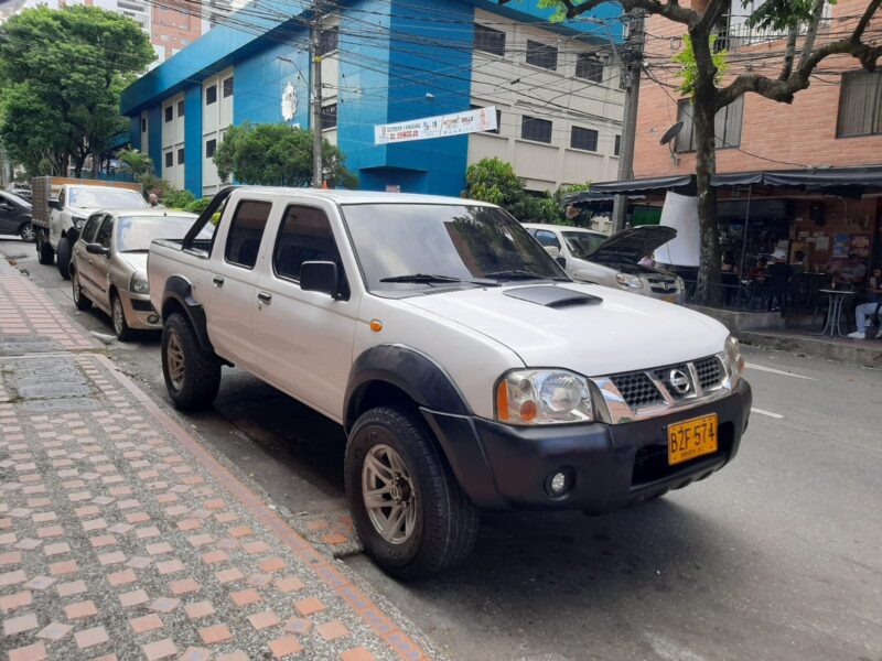 Nissan Frontier 2007 4x4 Diesel