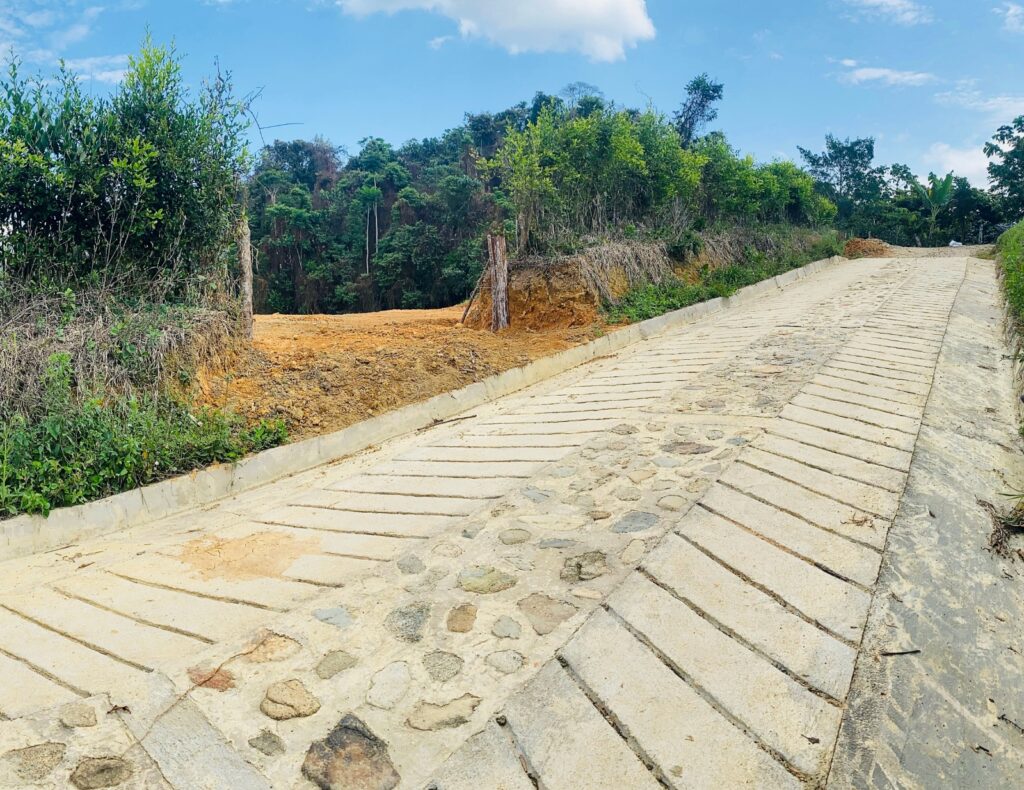 Se venden lotes financiados en San Roque