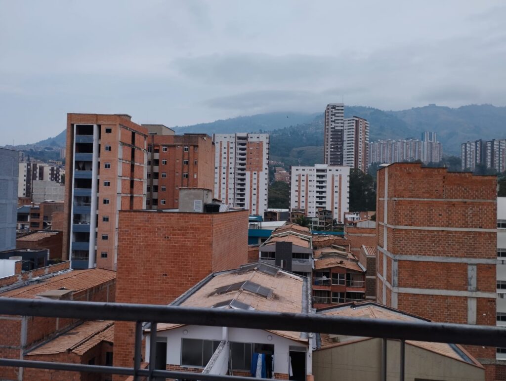 Se vende apartamento en Bello barrio obrero
