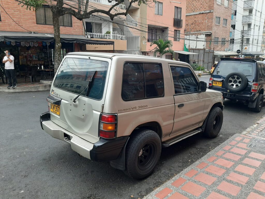 Montero 1997 motor 3000