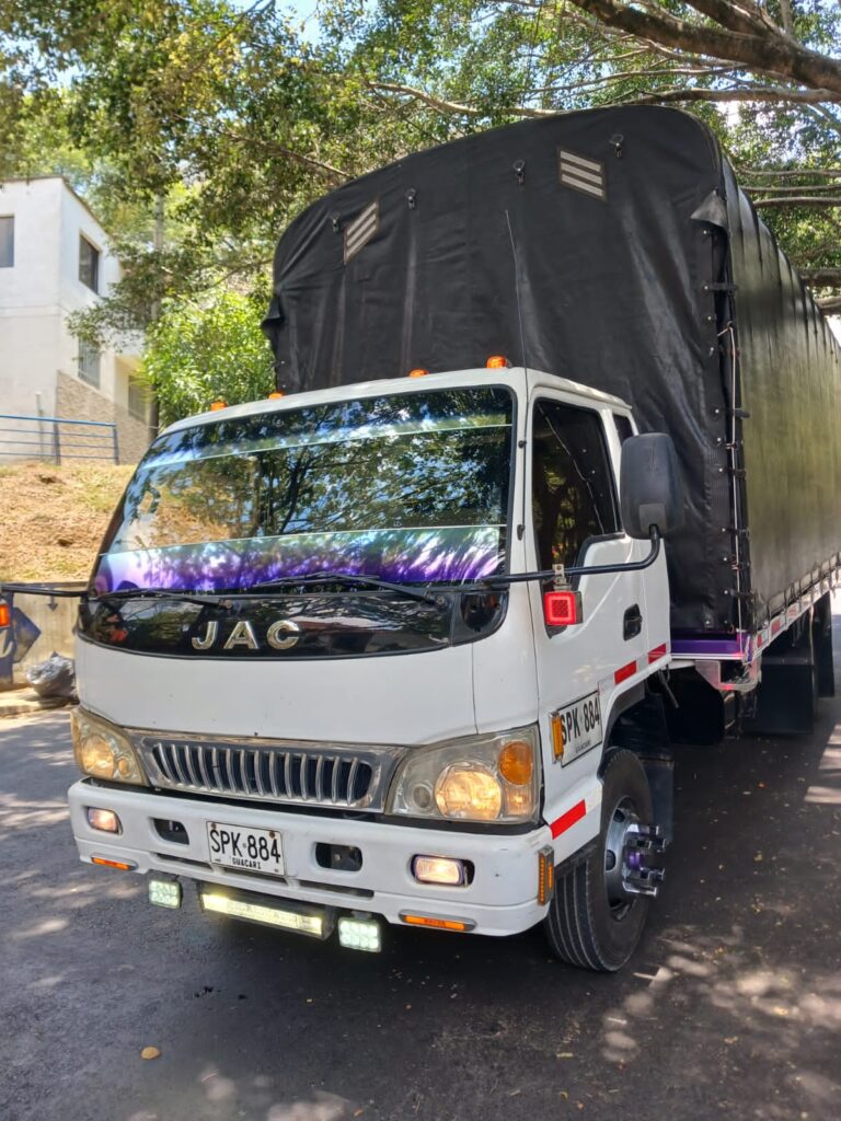 Camion JAC