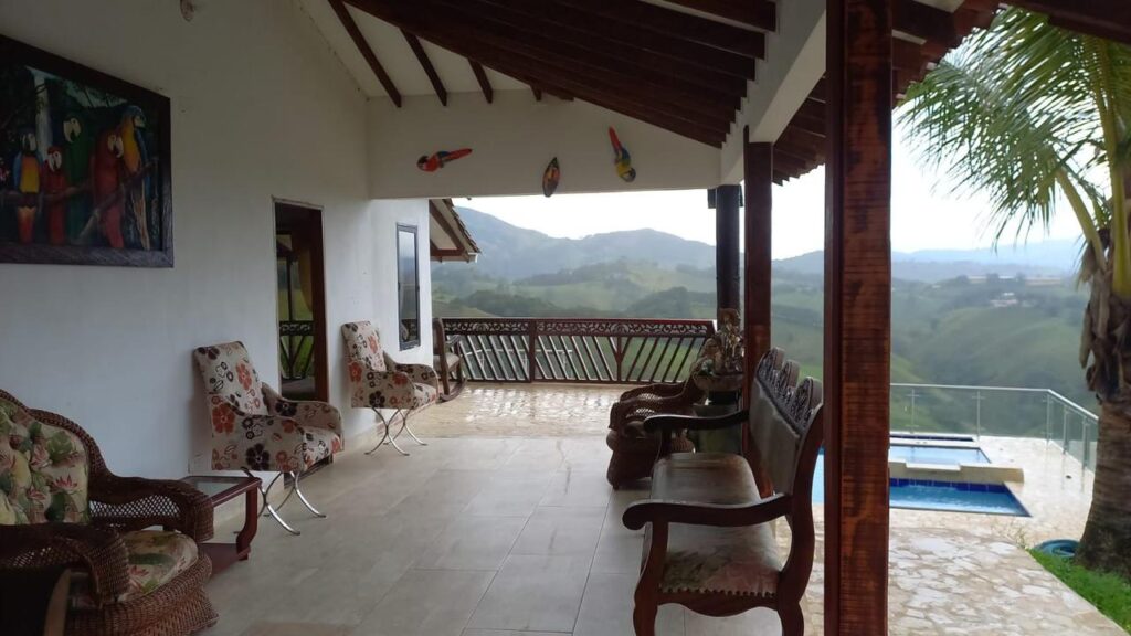 Se vende finca en Barbosa, Financio