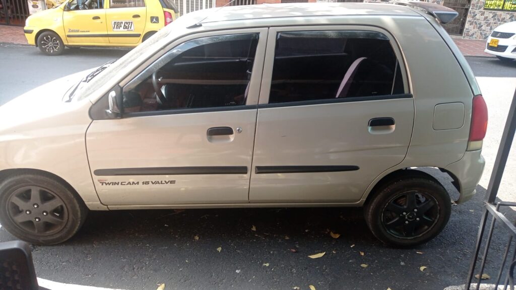 Chevrolet Alto modelo 2000