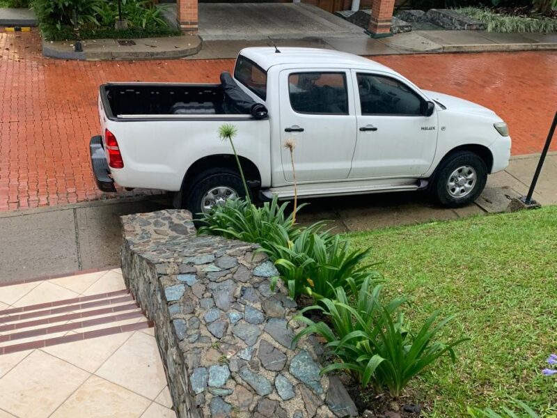 Toyota Hilux 2013