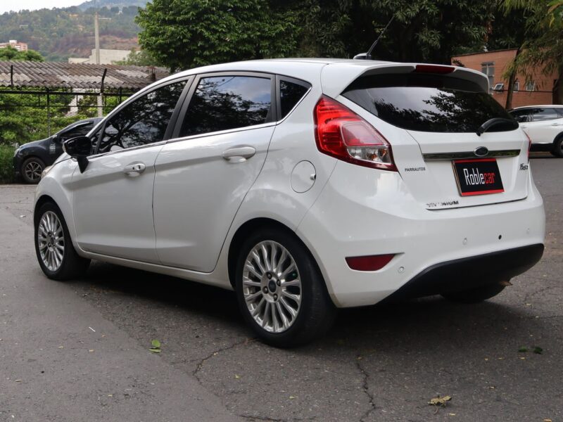 Ford Fiesta 2015 Automatico