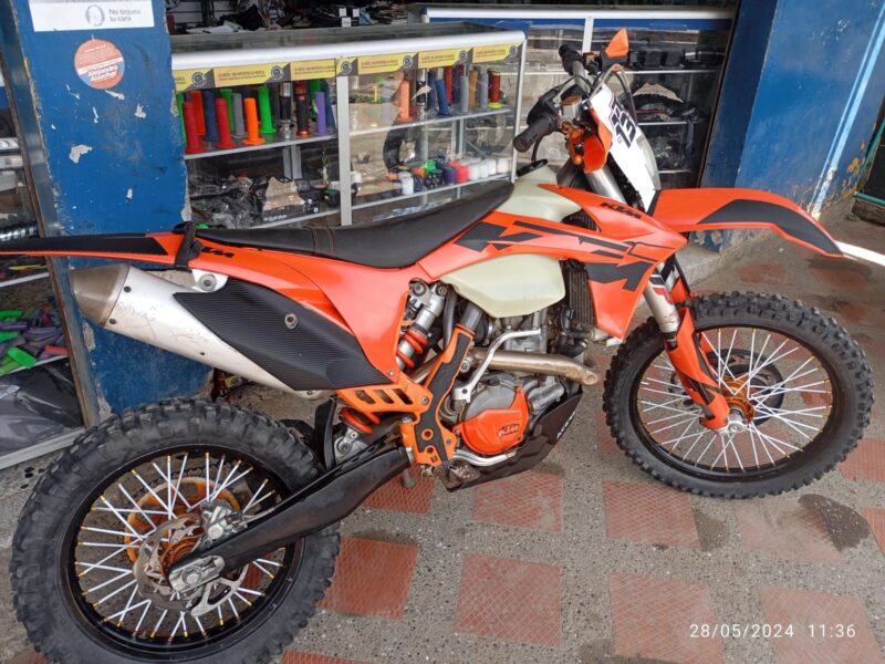 Vendo moto Ktm 450 2014