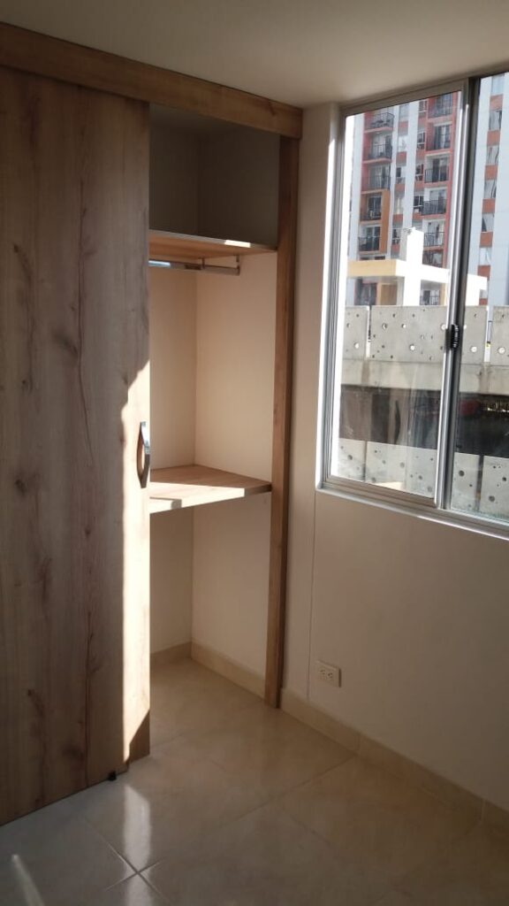 Se arrienda apartamento en Bello Cerro Azul