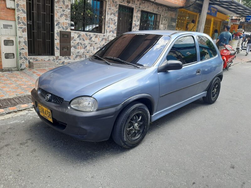 Corsa Active 2003