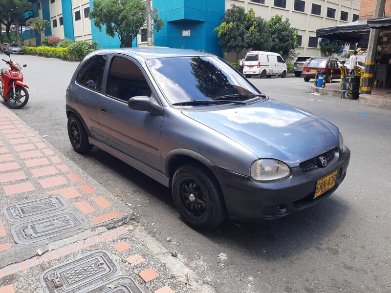 Corsa Active 2003