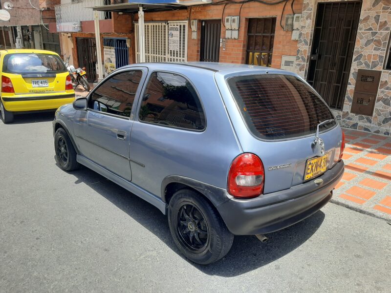 Corsa Active 2003