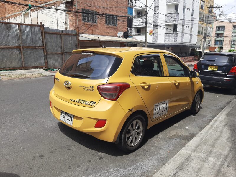 Taxi grand i10 2017, financio