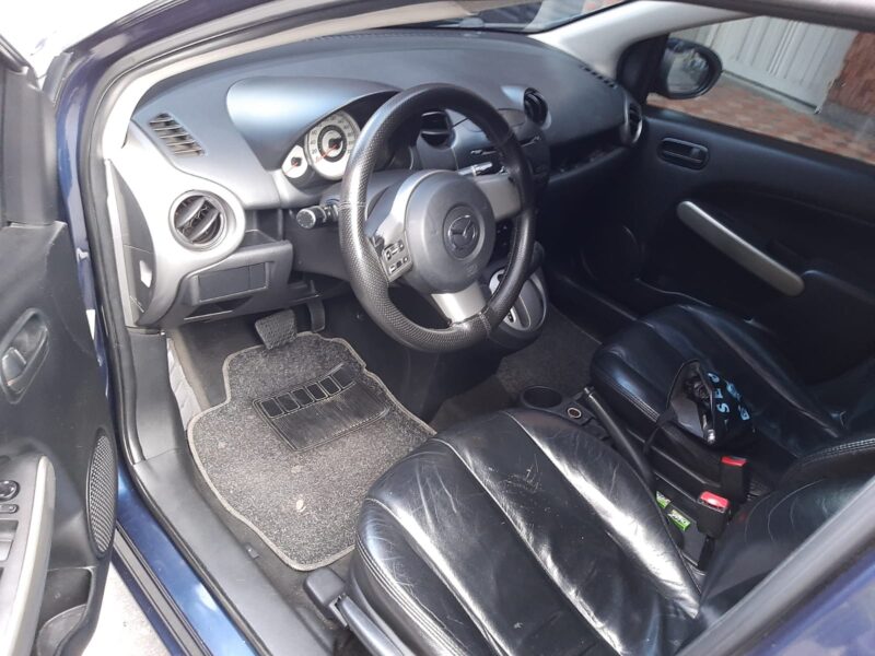 Mazda 2 2008 Automatico