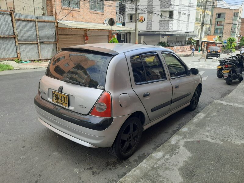 Clio 2005