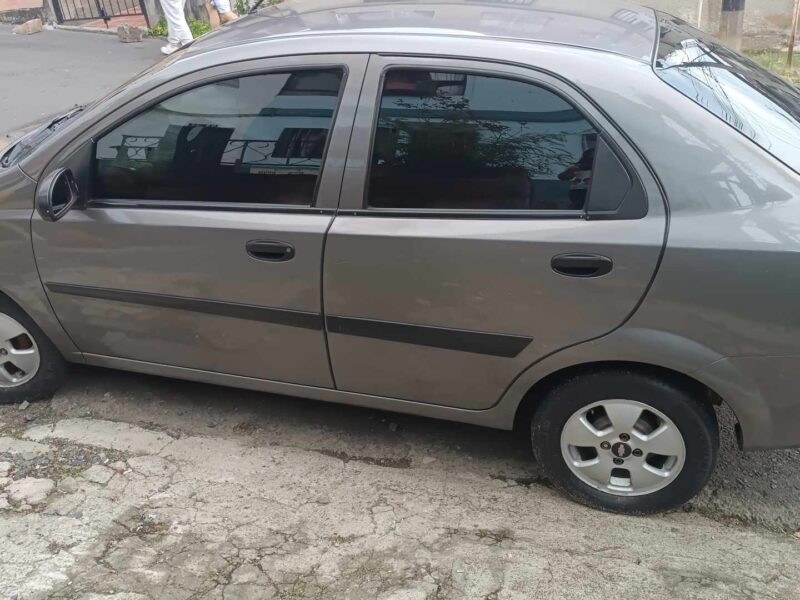 Aveo sedan family modelo 2012