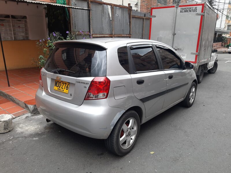 Aveo Five 2009