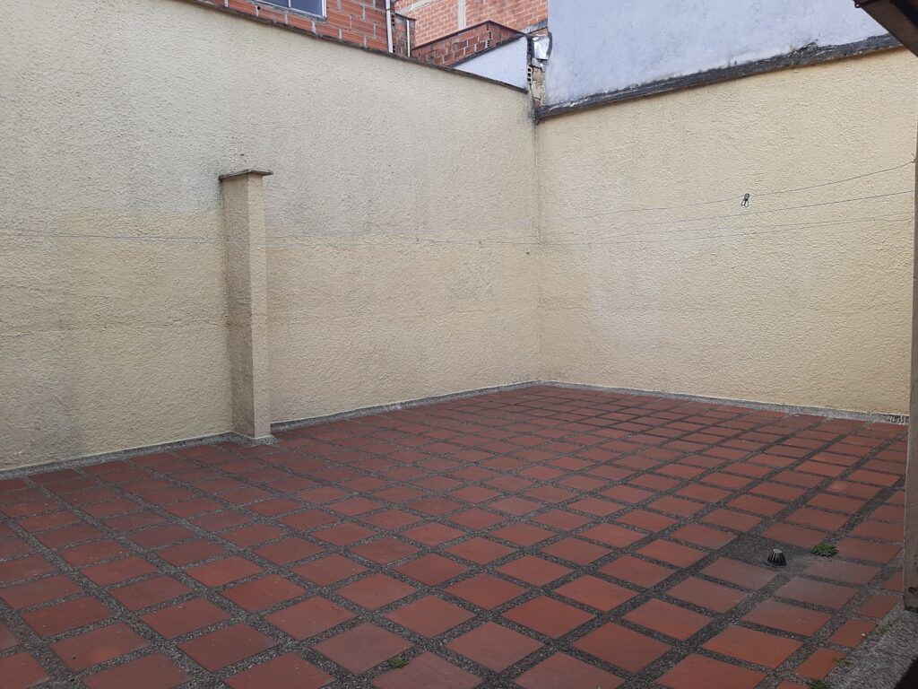 Se vende casa lote en Envigado