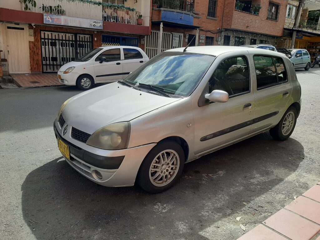 Clio 2006