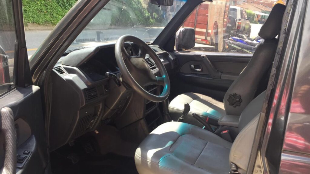 Montero 1994 V6 3000