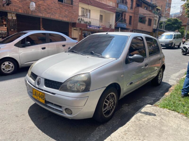 Clio 2008, Recibo moto