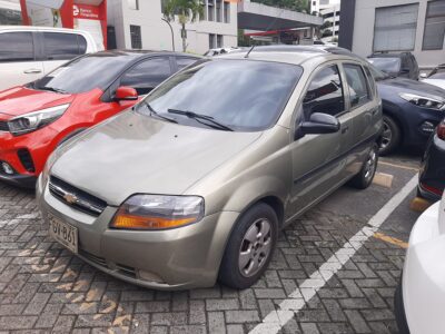 Aveo five 2008