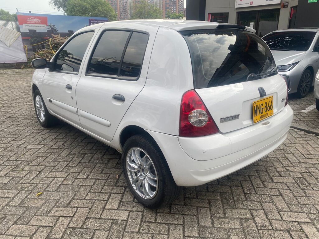 Clio 2006, Recibo moto
