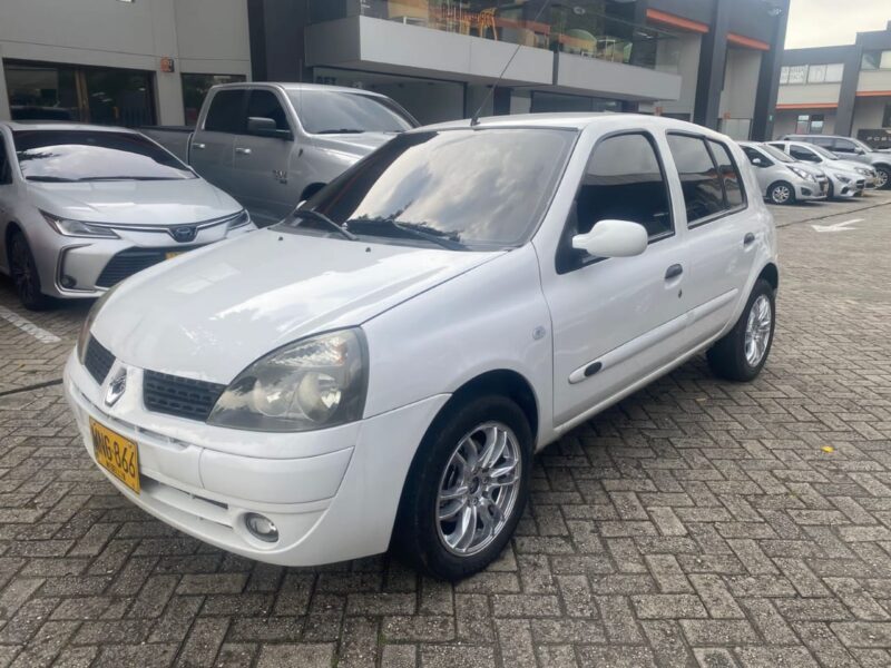 Clio 2006, Recibo moto