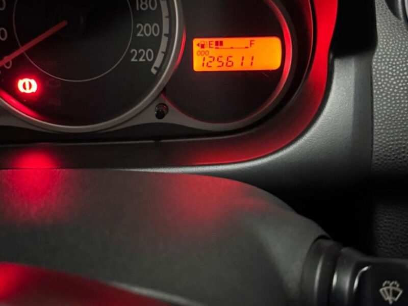 Mazda 2 2014