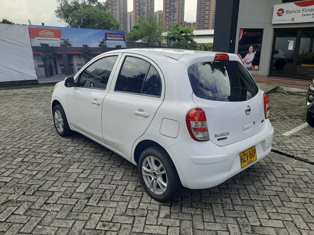 Nissan March 2015