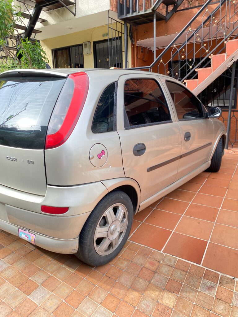 Corsa 2003 a gas y gasolina