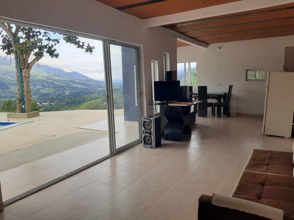 Disponible finca en barbosa