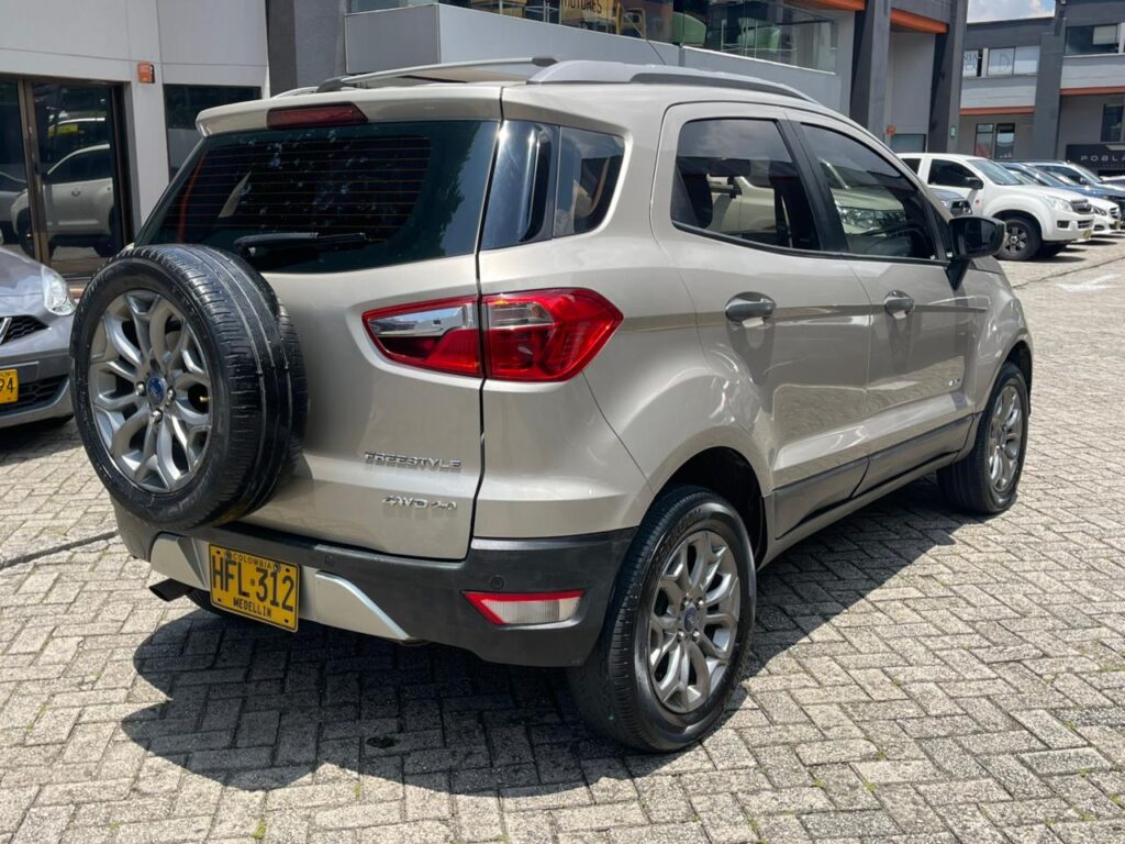 Ford EcoSport 2014